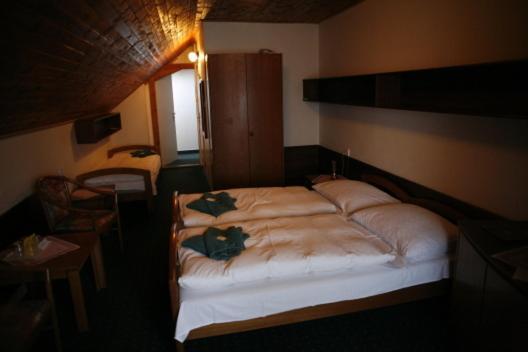 Hotel Star 4,5 Loučná pod Klínovcem Rom bilde